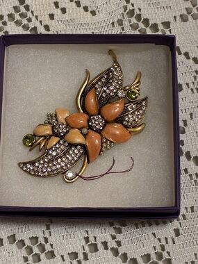 Anthropologie Peach and Olive Crystal Floral Brooch